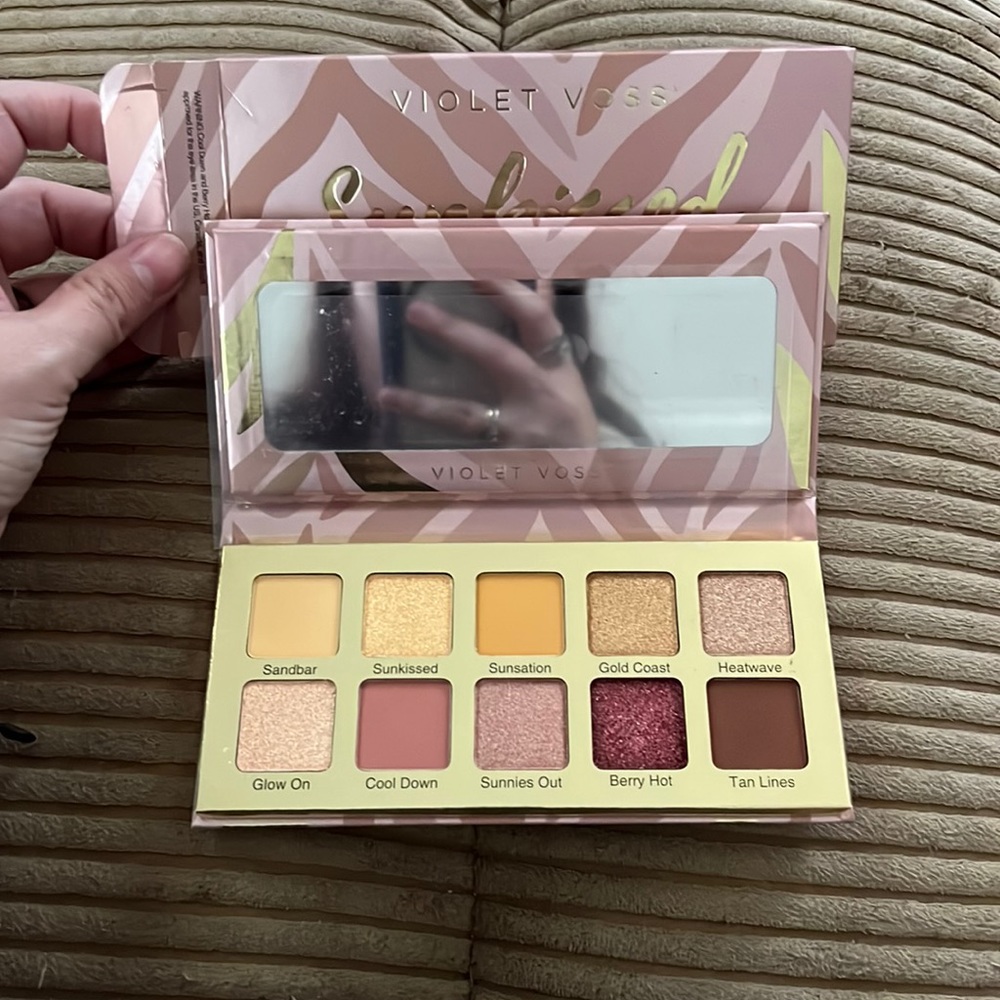 Violet Voss sun kissed eyeshadow palette